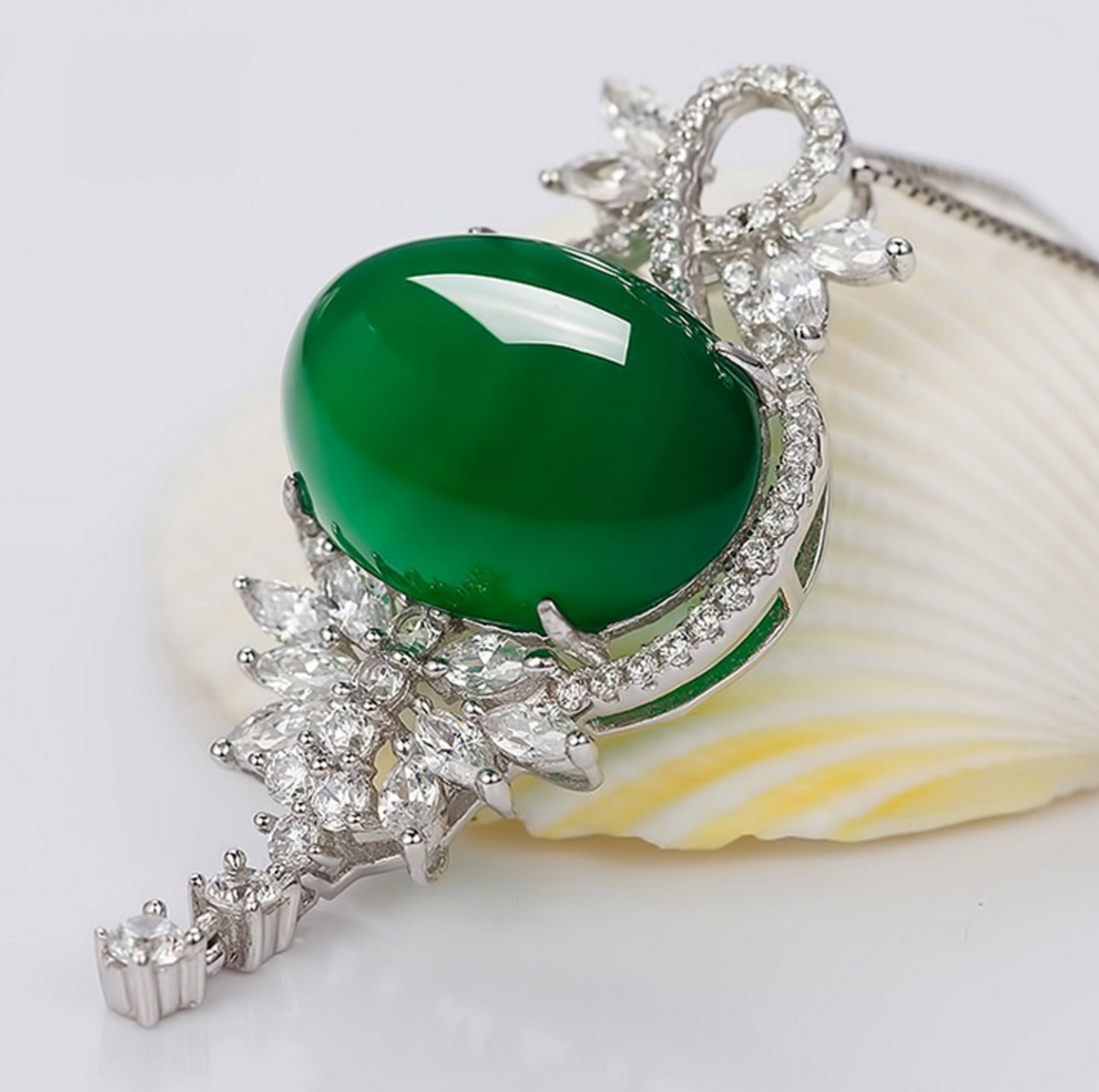 天然祖母绿玛瑙绿玉髓吊坠女玉坠 微镶群镶银项链 韩版银饰品批发