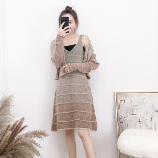 实拍日韩风毛衣套装两件套2018秋冬新款针织衫吊带裙 披肩外套潮