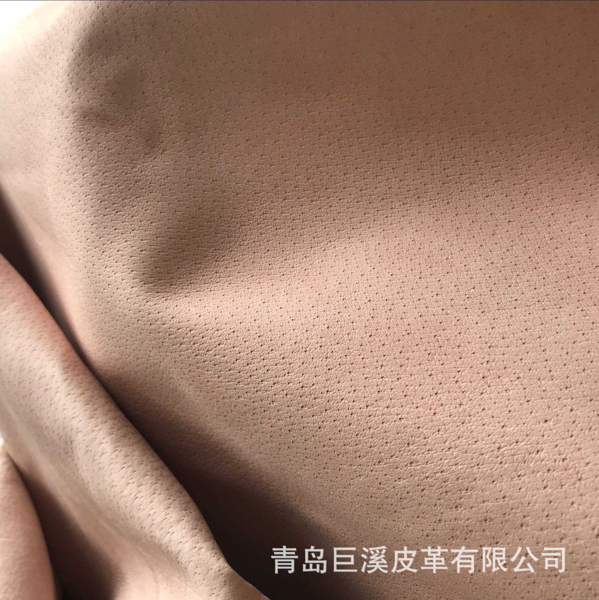 厂家直供 整张 猪皮 箱包制作用 量大从优