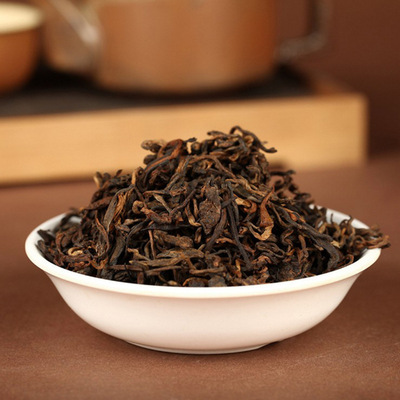 普洱茶-批发云南普洱熟茶 散茶 勐海茶皇 陈年普洱金芽 产地货源 直销