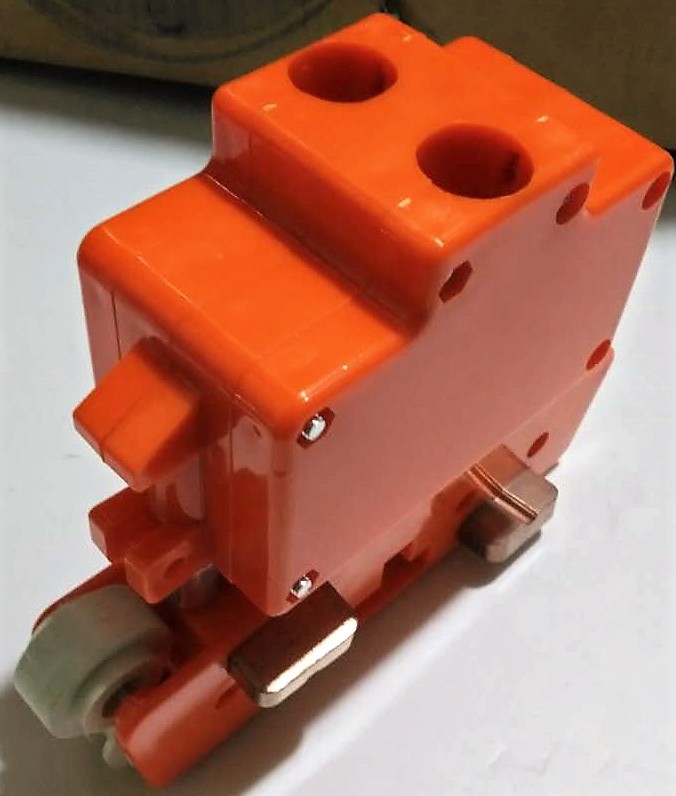 四极集电器 五极集电器       配件适用对象         行车集电器