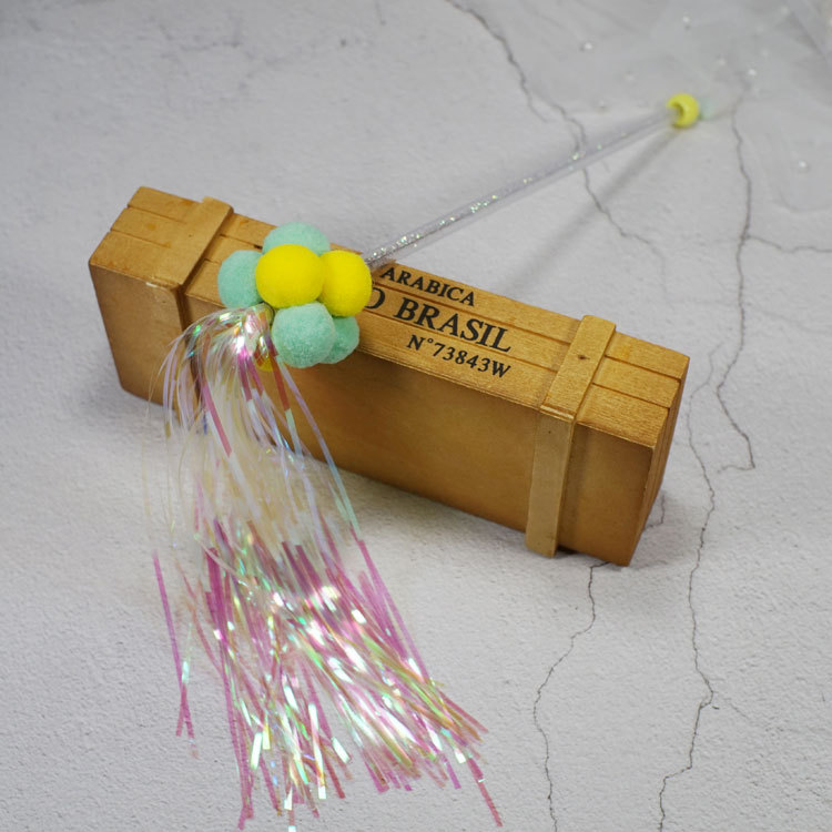 批发手工精品逗猫棒蛋白七彩雨丝响纸泡泡毛球透明管铃铛宠物玩具