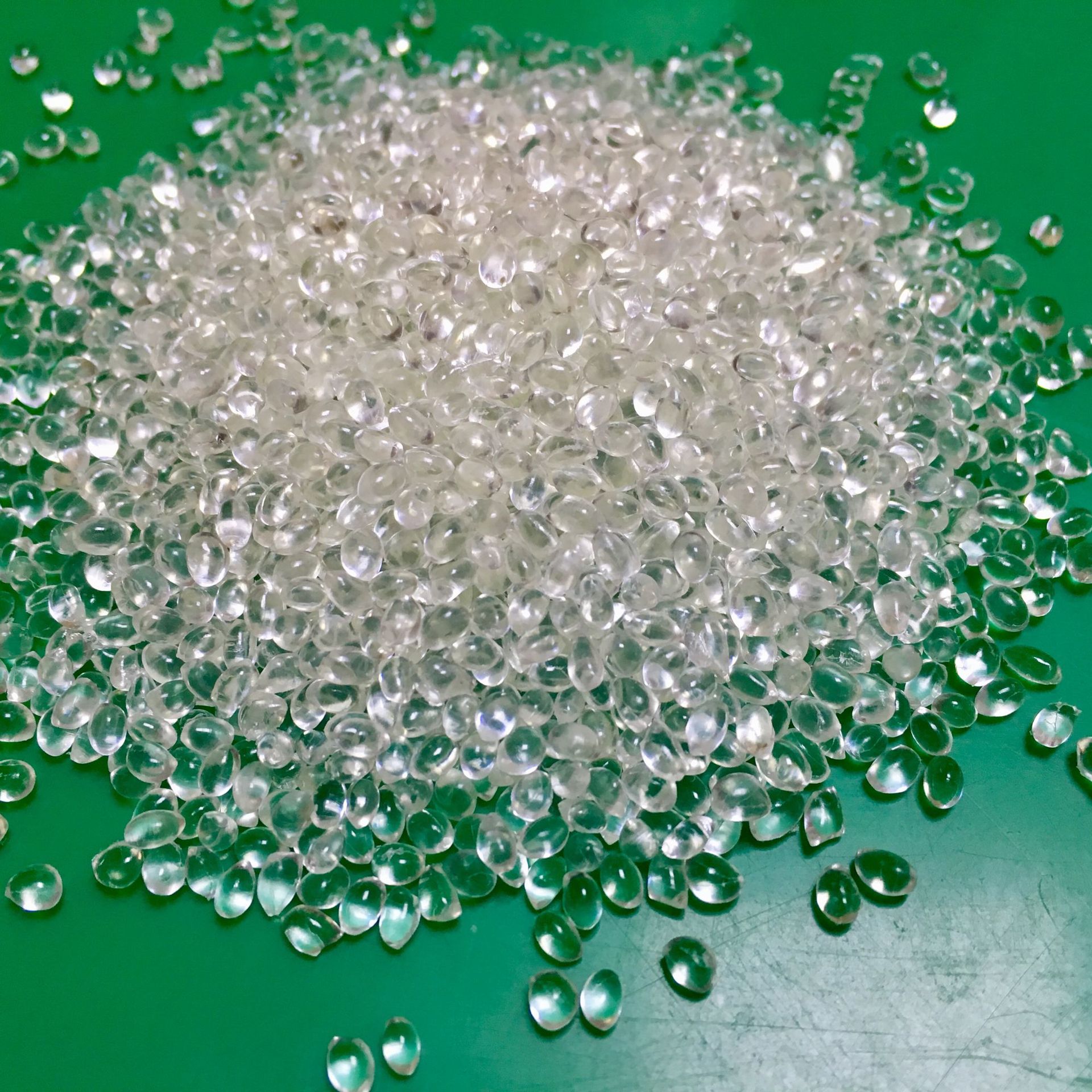 tpu透明原料 70a 75a 85a 90a 95a 98a 64d 耐磨 成型快 厂价直销