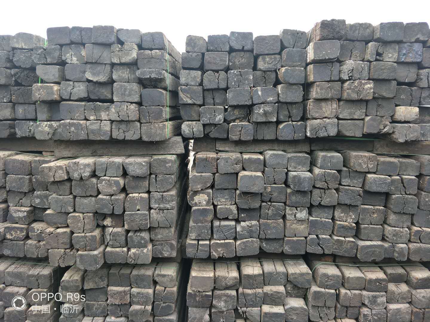 厂家直销红松防腐旧枕木 铁路建设枕木耐磨坚硬枕木批发