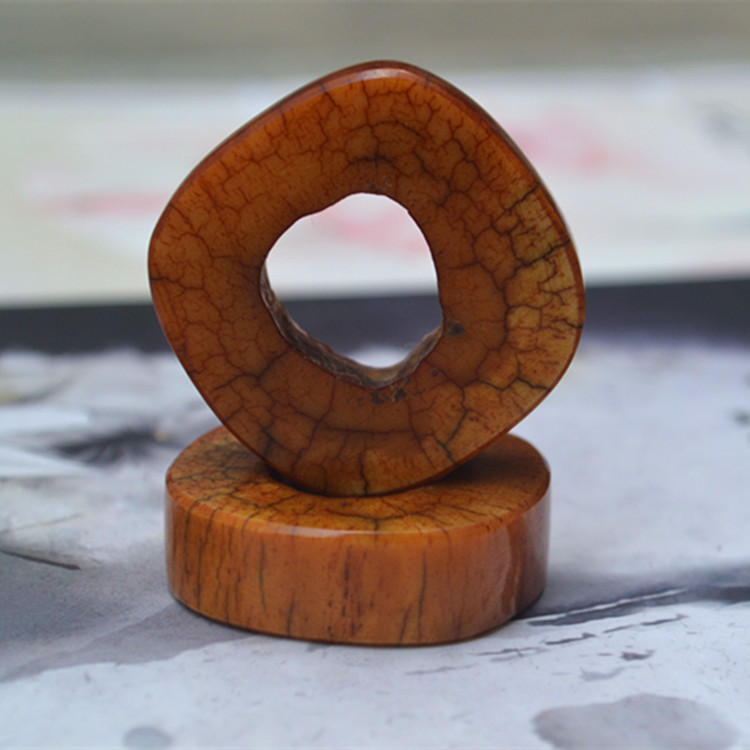 新春工艺牛骨随形做旧炸纹圈子 牛骨吊坠