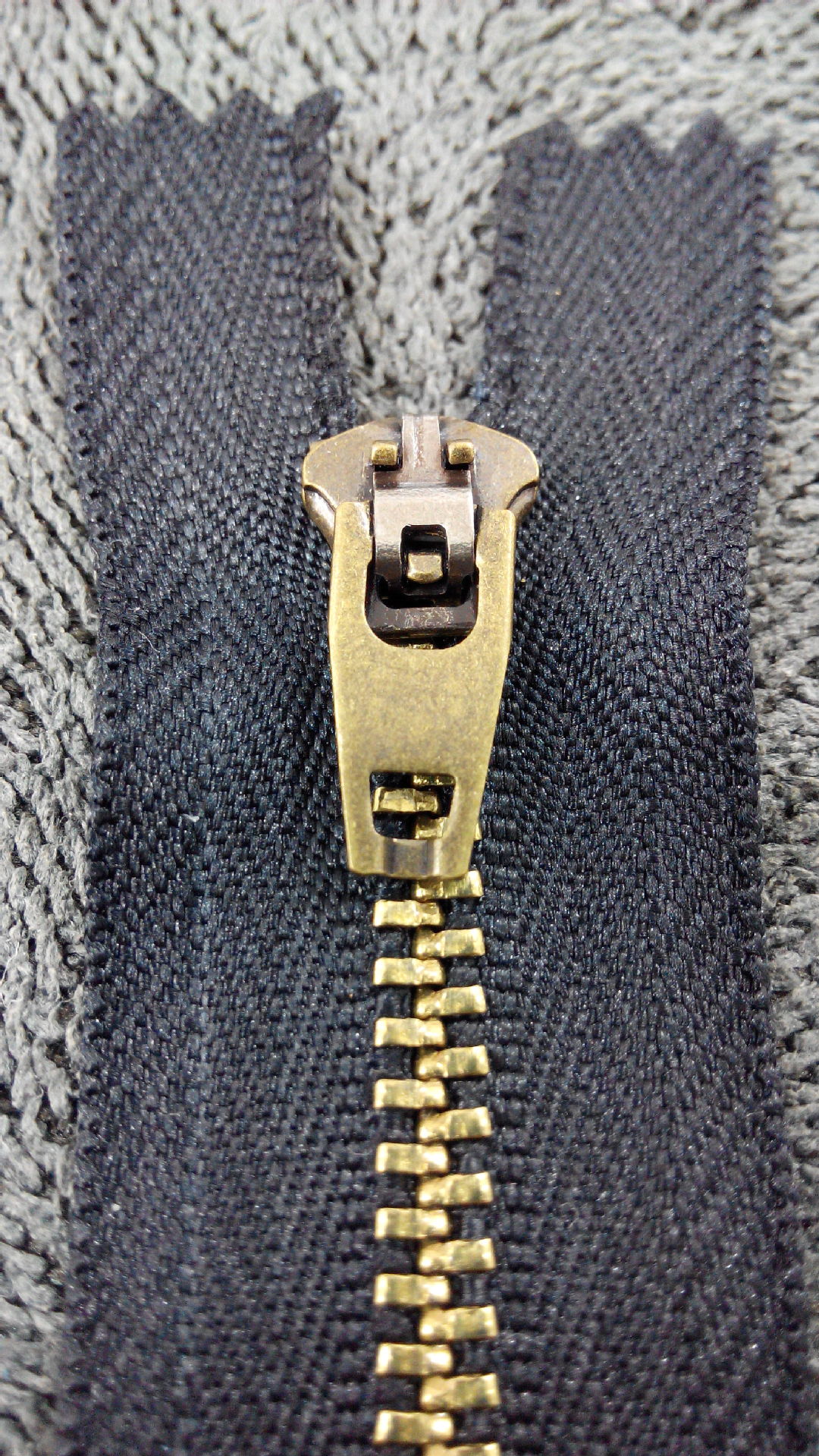 牛仔裤拉链 服装金属拉链 弹簧头拉链 黄铜闭尾4.5yg