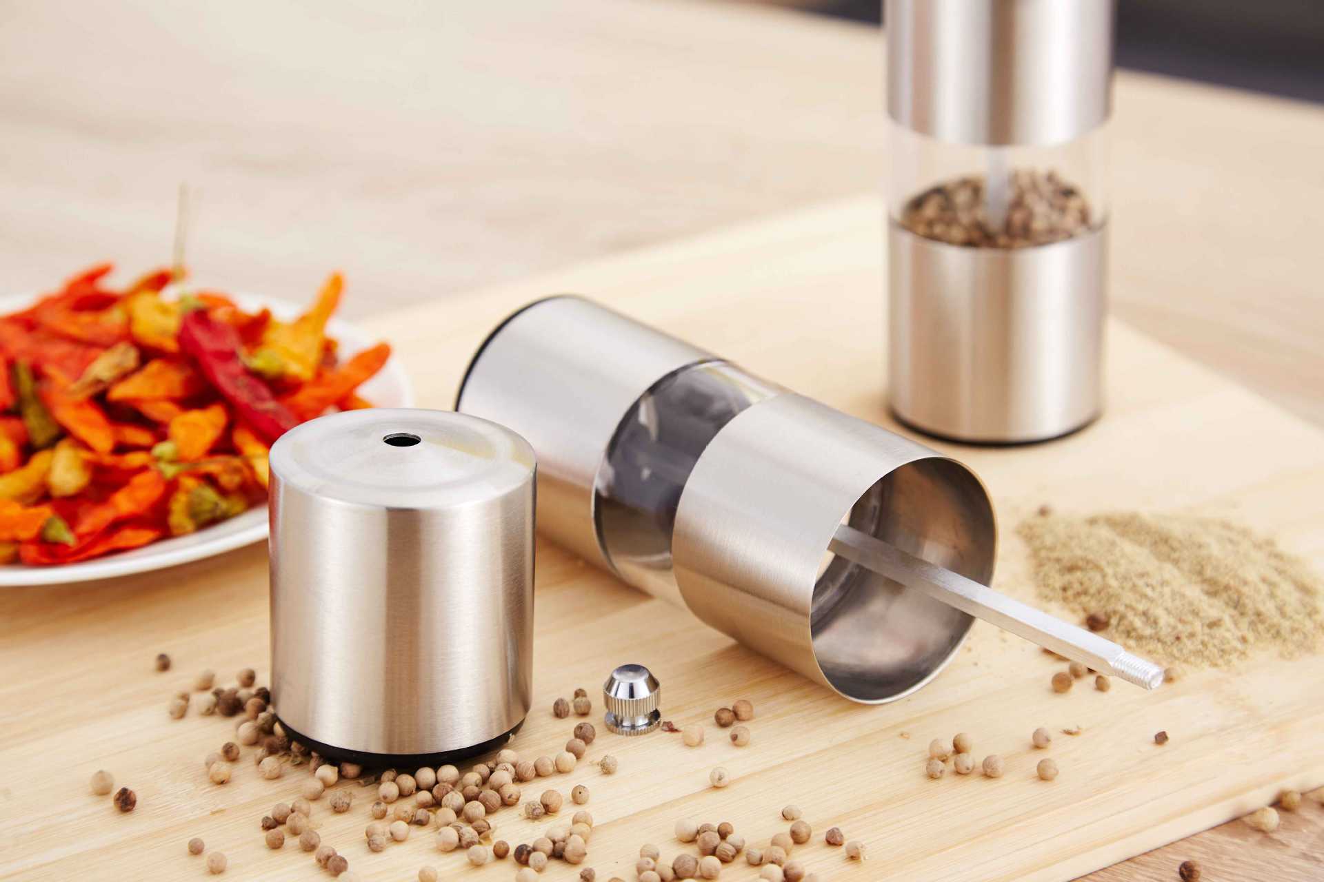 热销不锈钢胡椒研磨器手动调味瓶磨粉器创意厨房用品小工具礼品