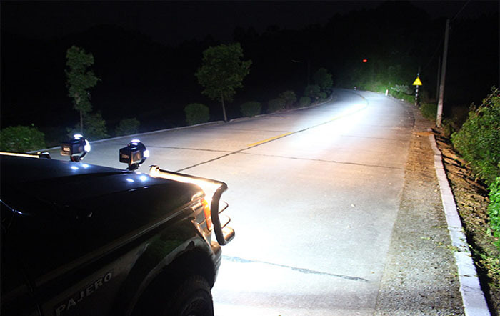 4寸7寸9寸hid牧马人改装射灯越野车前杠灯车顶户外射灯船用探照灯