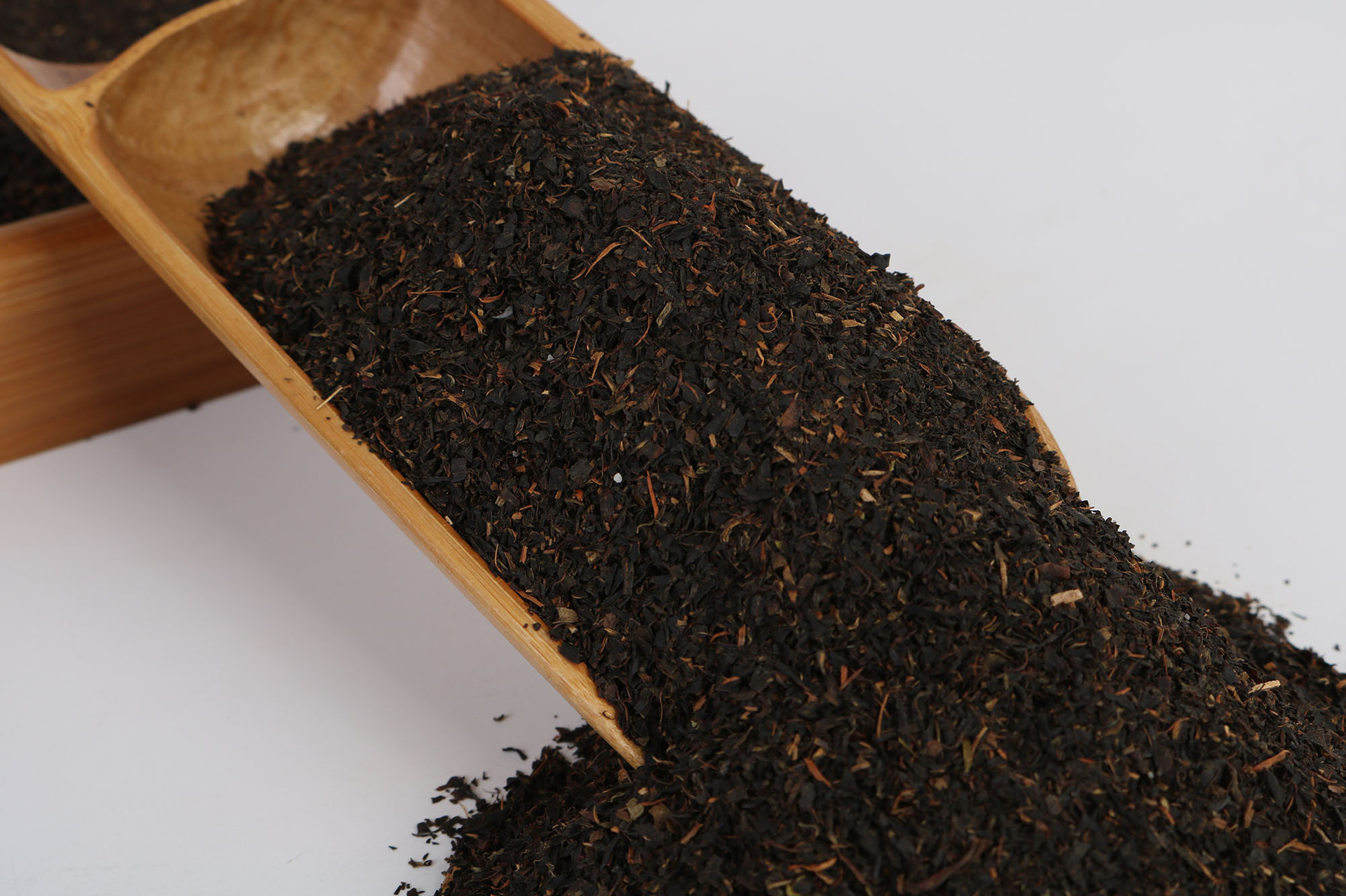 散装红茶碎合格片 热销奶茶原料红碎茶茶末 饮用茶提取用茶原料