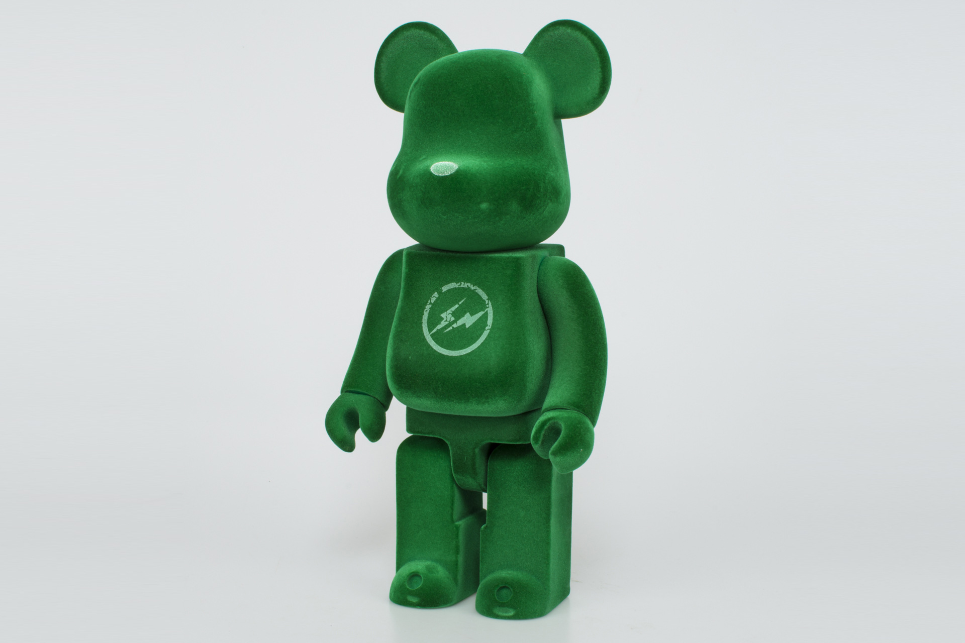 热卖暴力熊积木熊be@rbricthe parking ginza藤原浩闪电植绒手办