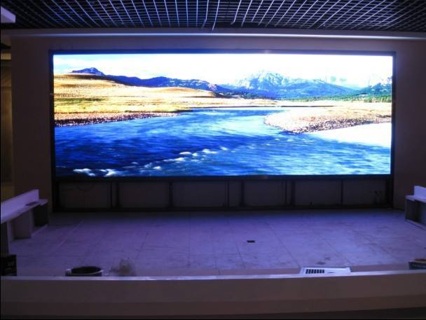 赣州led室内彩屏,室内p5彩色屏,led全彩显示屏,p5高清led显示屏