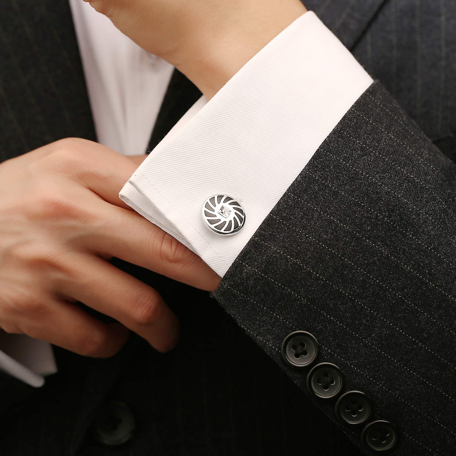优质圆形珐琅带钻男士商务衬衫袖口扣 袖扣 银黑色袖扣 一件代发