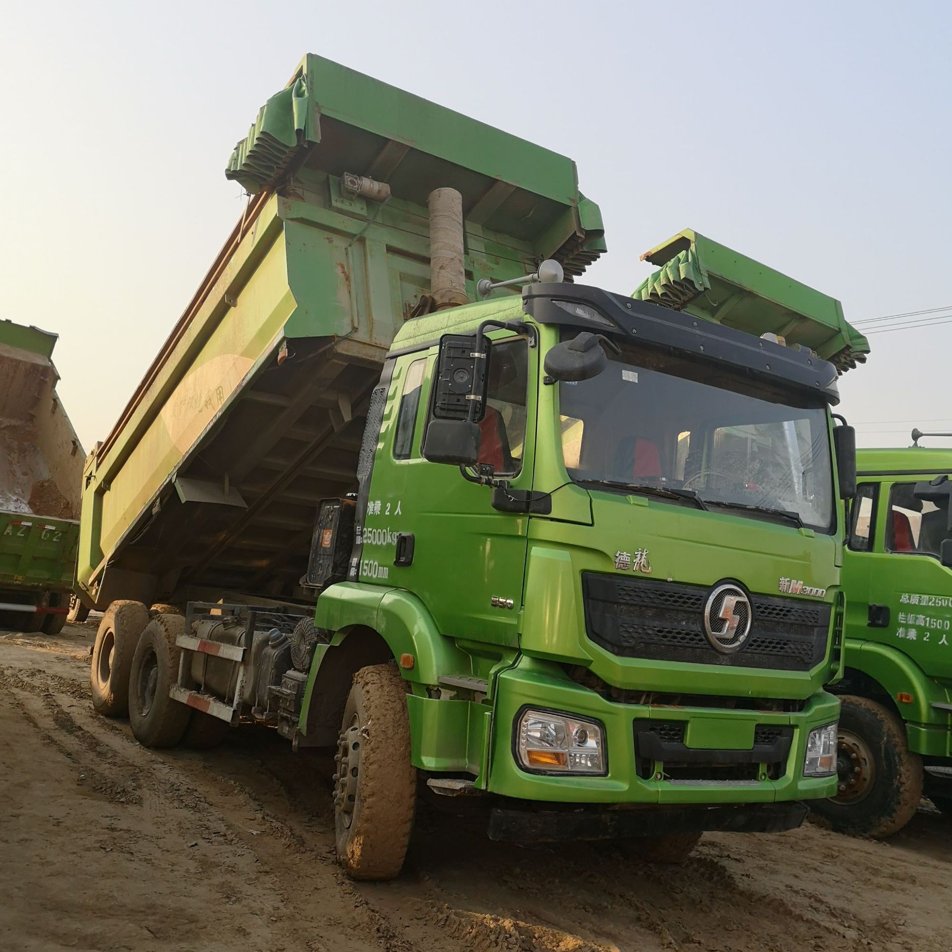 二手德龙m3000后八轮工程自卸货车 前四后八自卸车土方渣土车