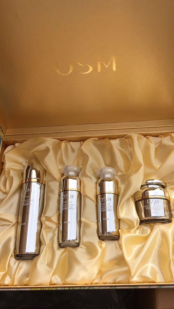 礼盒套装_焕颜礼盒套装滋润护肤化妆品青春系列 - 阿里巴巴