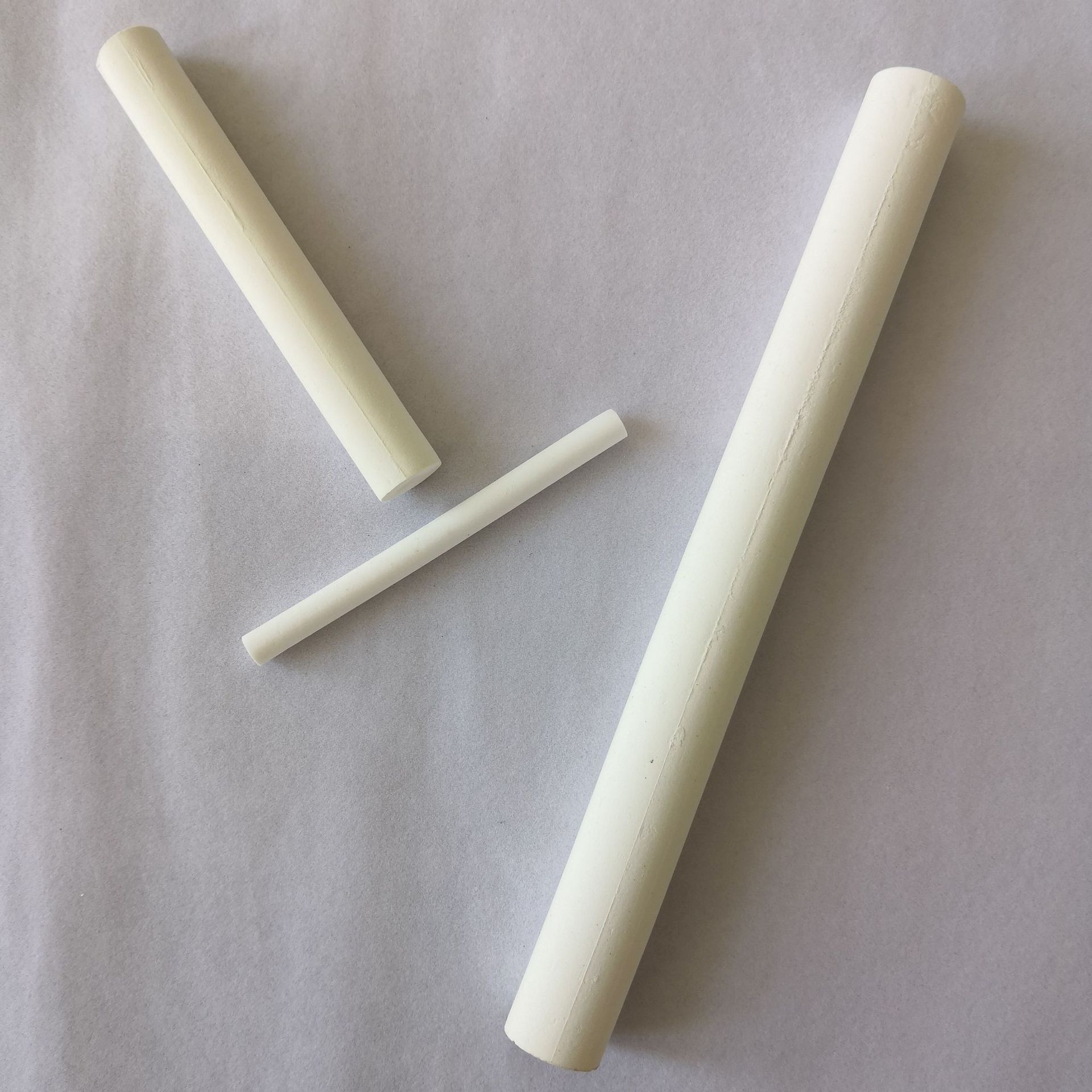 自吸水花盆配件 自动吸水陶瓷棒 不同孔隙率的多孔陶瓷棒