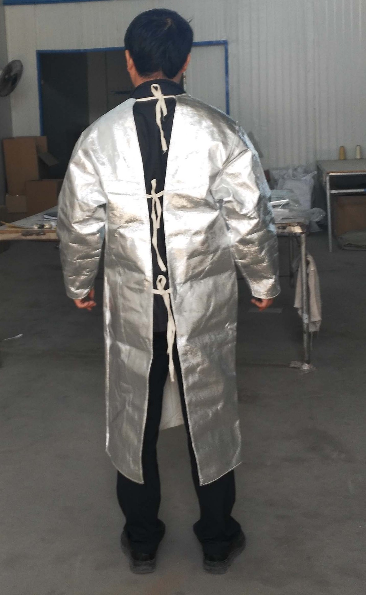 铝箔隔热反穿衣 隔热防护服 抗隔热辐射800-1000度耐高温服