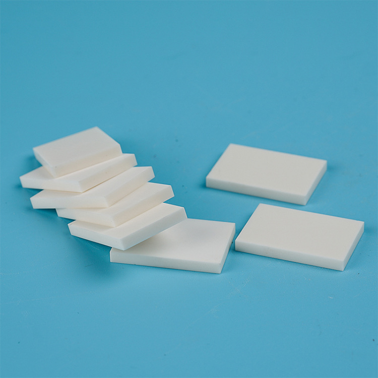 厂家定制氧化锆陶瓷片陶瓷板耐火陶瓷配件绝缘精密陶瓷件加工