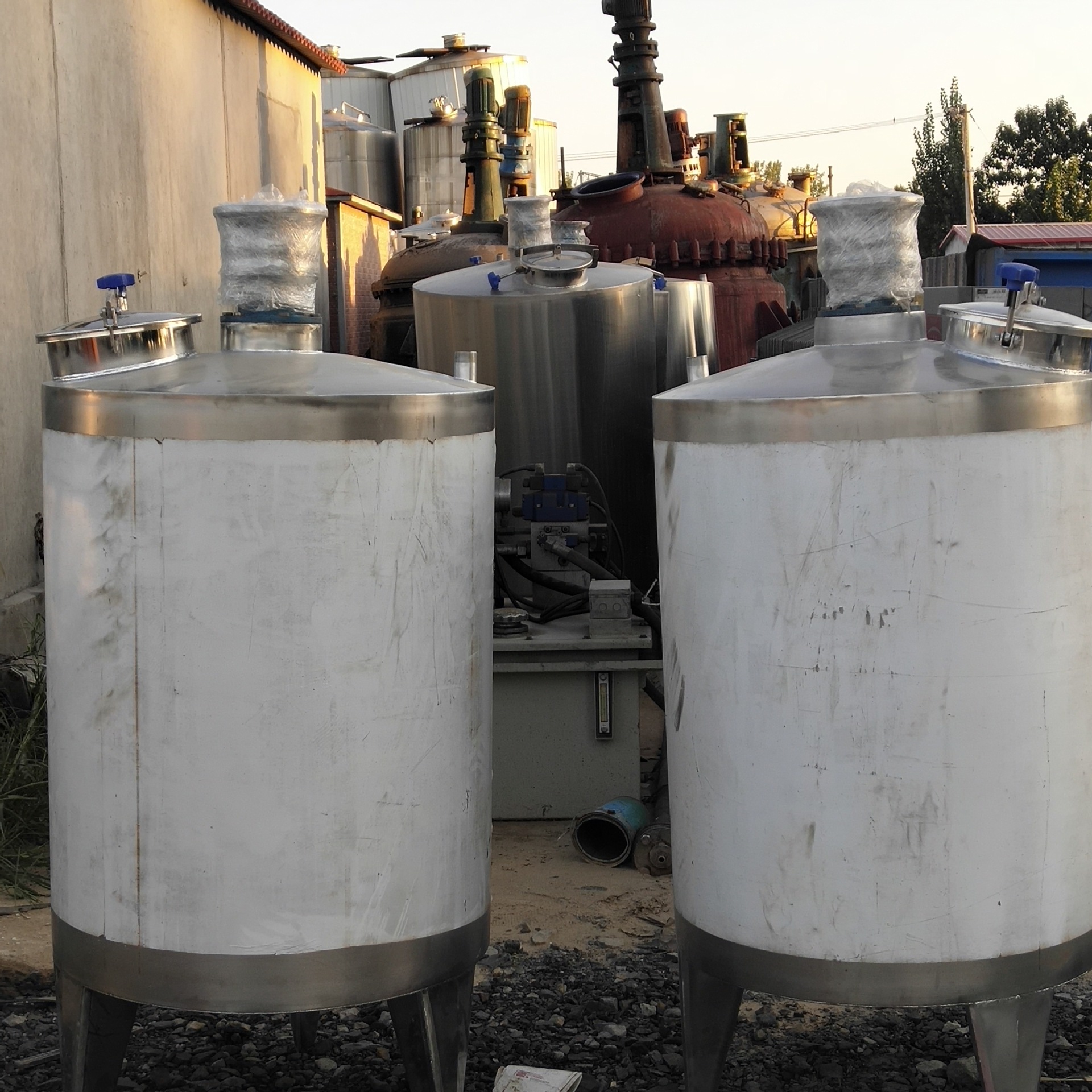 厂家出售不锈钢液体搅拌罐 配料罐 乳化罐 500升化工耐腐蚀搅拌桶