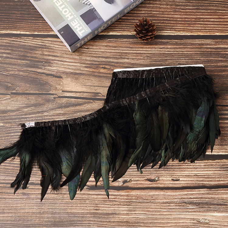 厂家供应5-8寸紫泳毛布带黑尾毛布带边鸡毛鸡尾羽毛染色鸡毛带