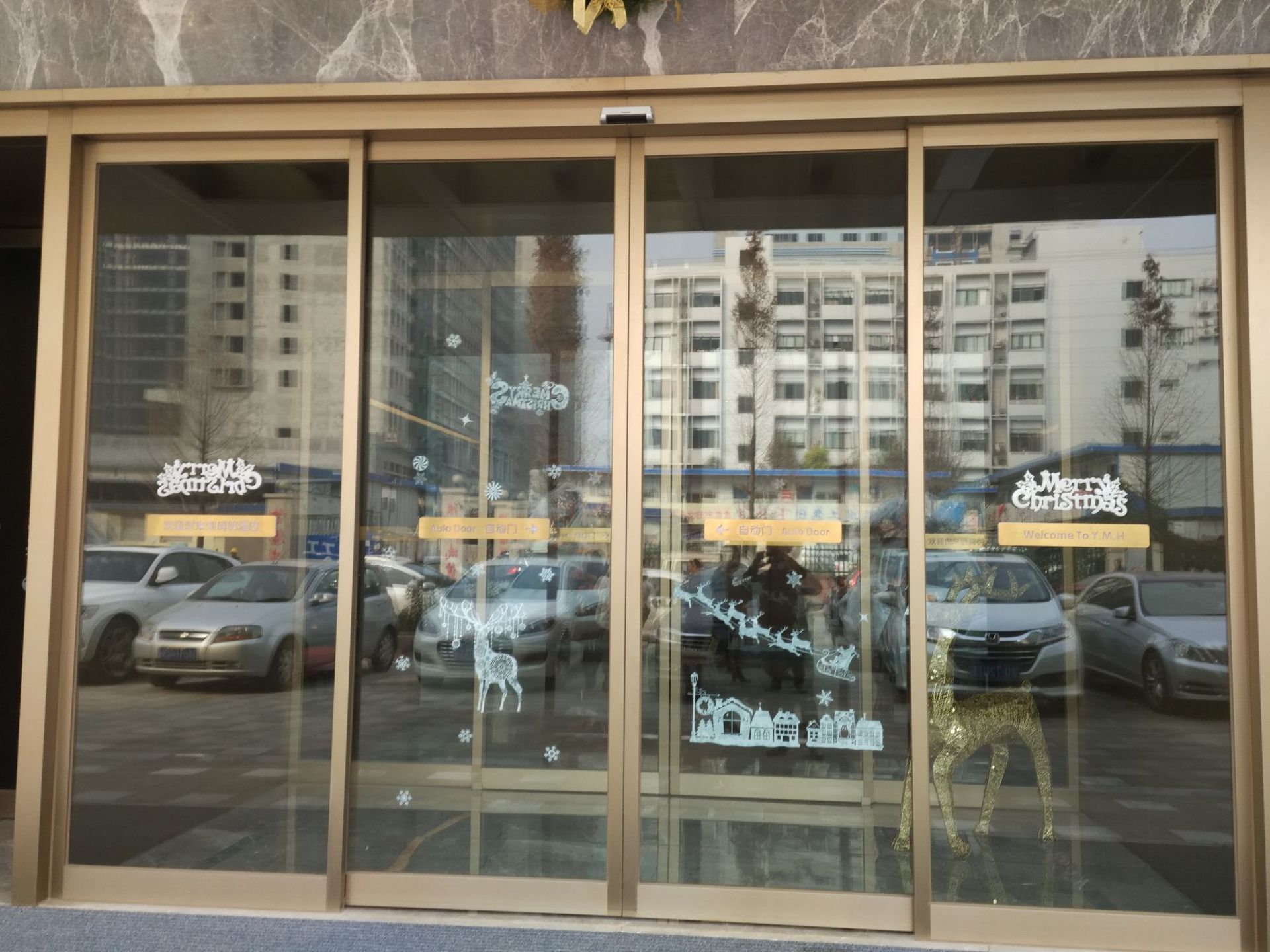 成都厂家供应韩国进口自动门 酒店感应门 旋转门 玻璃电动门