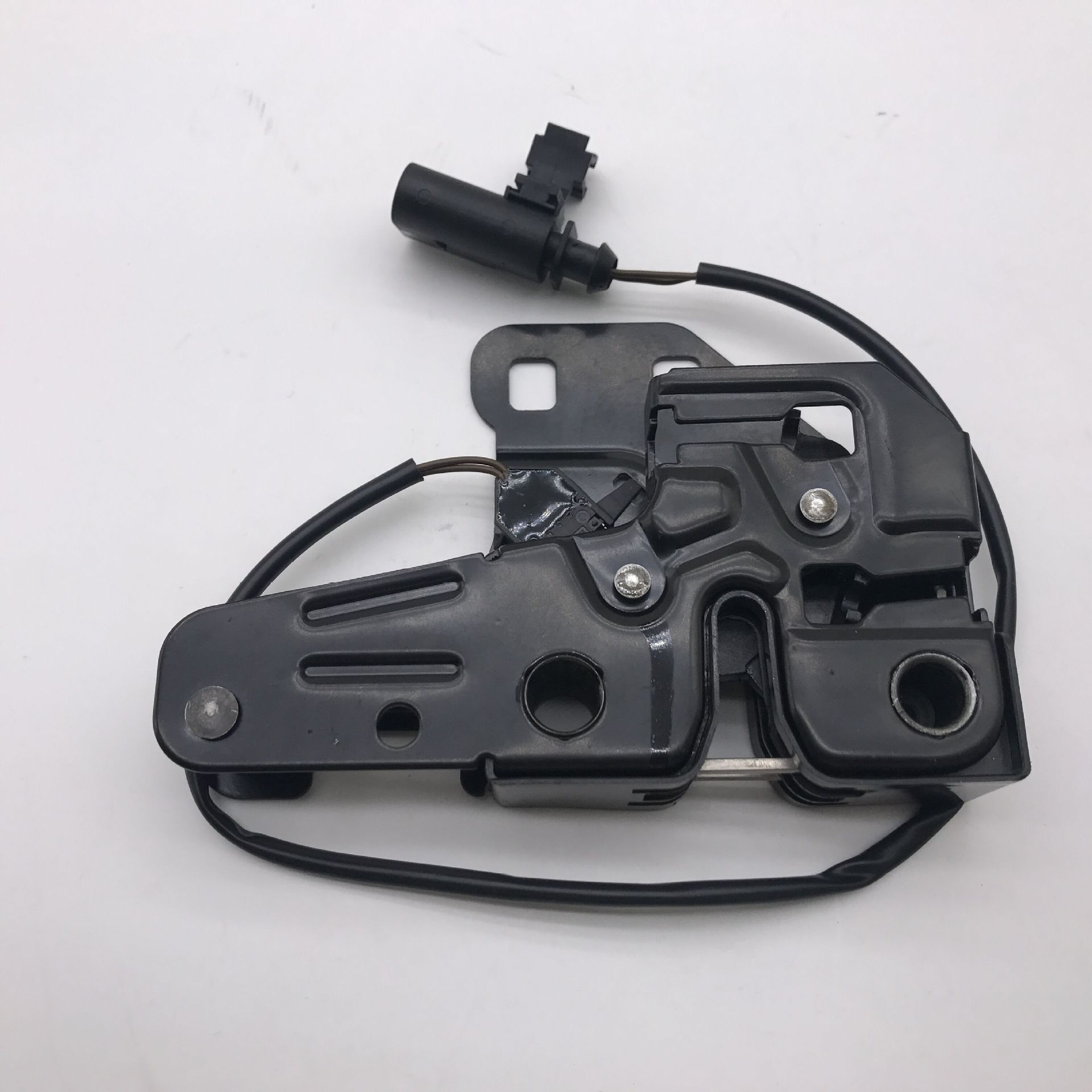适用奥迪a6l c6 a4 发动机盖下锁 引擎盖下锁 4f0 823 509 a-阿里巴巴