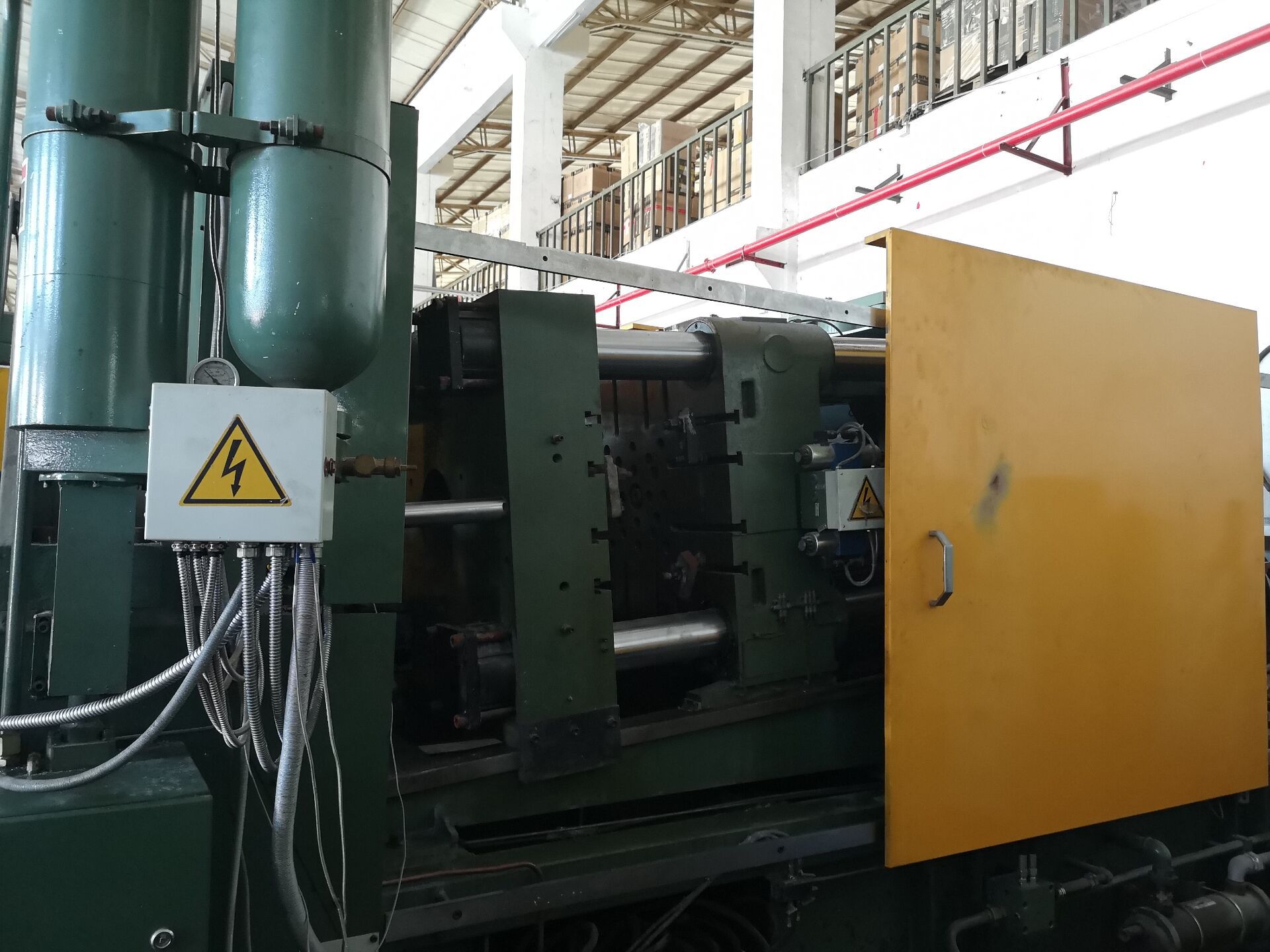 厂家压铸机400t热室锌合金压铸机400吨 锌合金智能锁产品压铸机