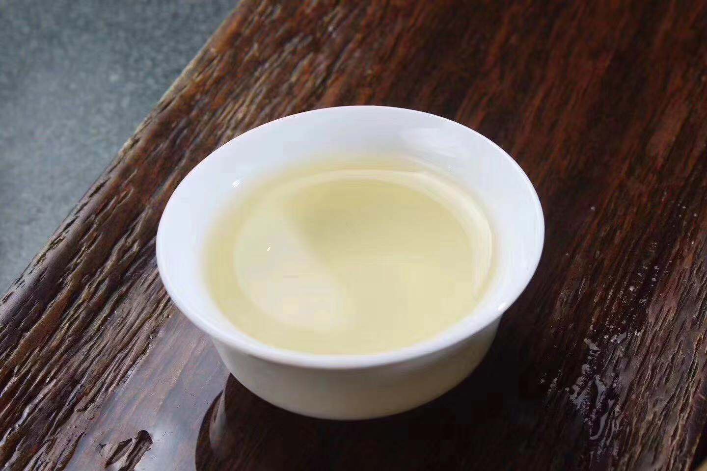 中寅福建白茶茶叶 福建白茶 浓香白毫银针