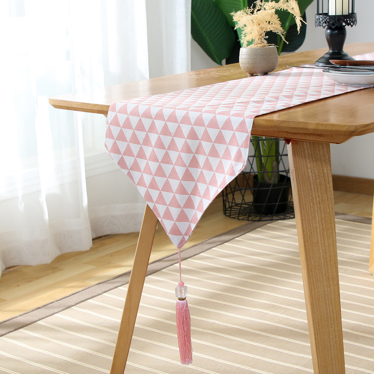 美式简约三角形简约桌旗长条跨境小桌布家用餐桌装饰盖巾批发