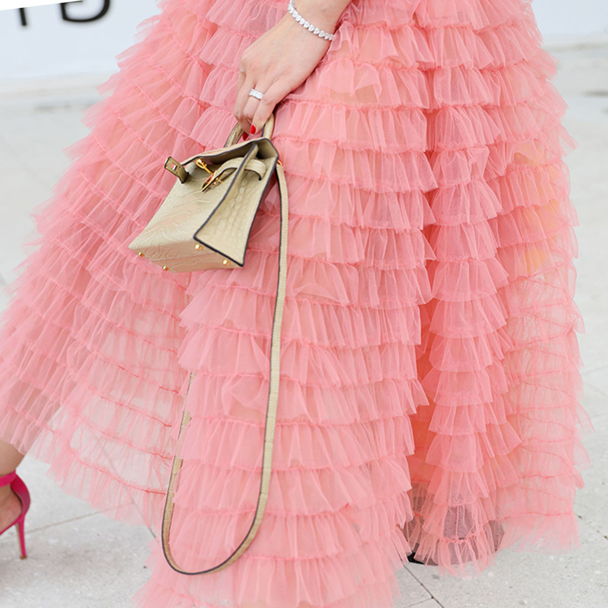 aluonlineshop 樱花粉重工千层网纱半身裙女春夏甜美蛋糕裙长裙子