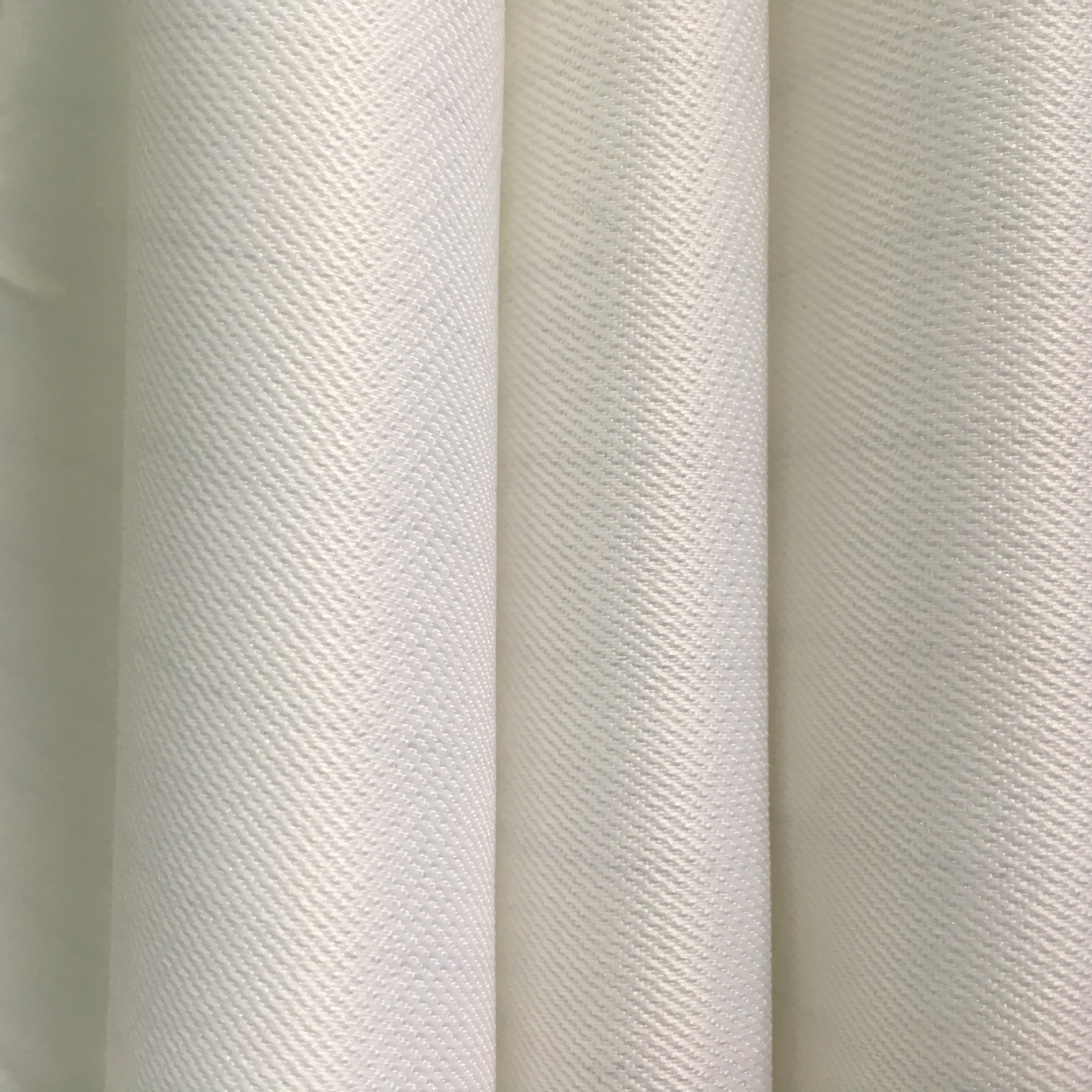 厂家出口欧美全涤防静电导电布特种工业医生服护士服工装制服面料