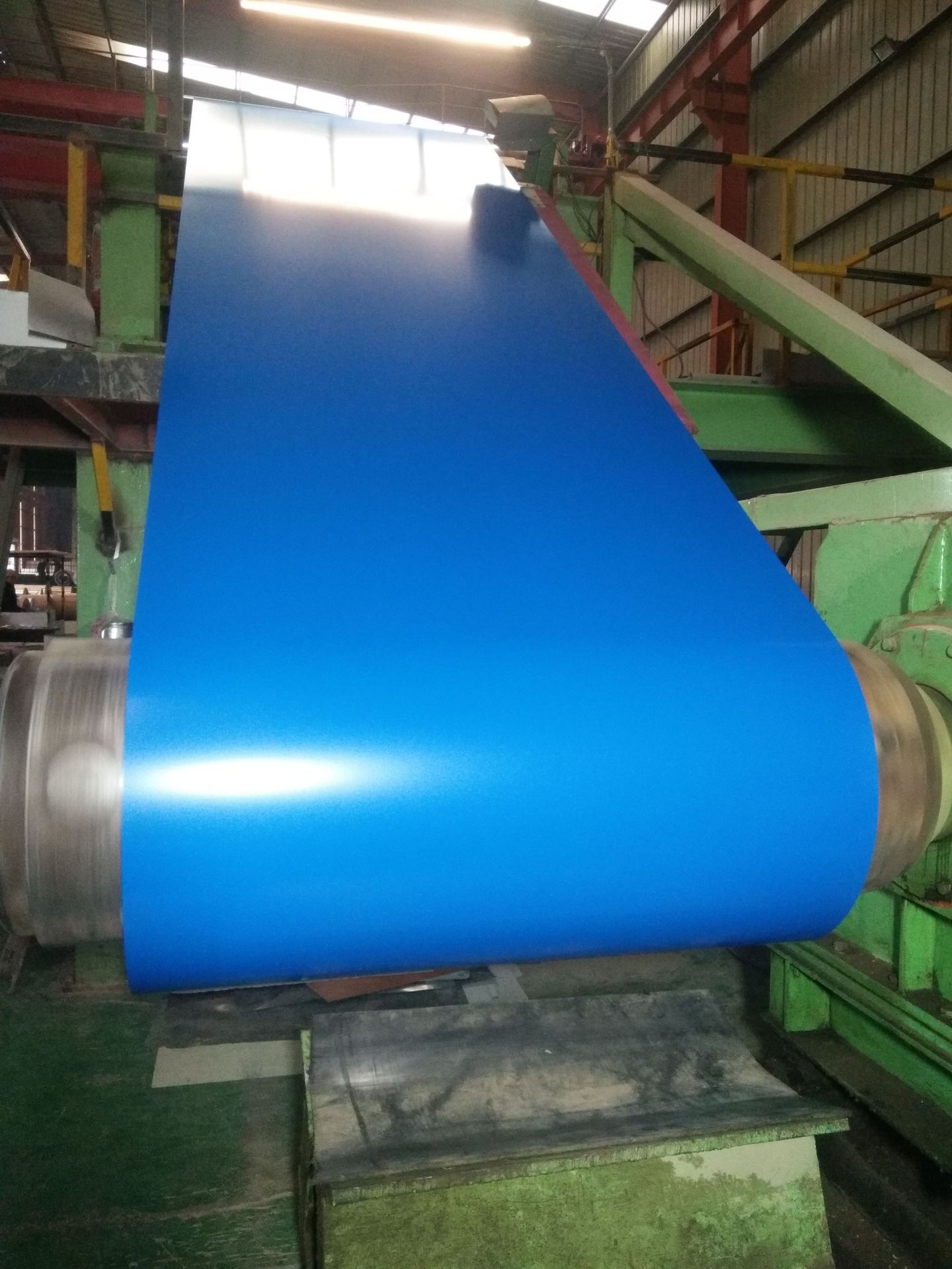 1米宽现货彩涂板,卷,0.5mm厚度彩钢板,一般用彩钢卷,建外用