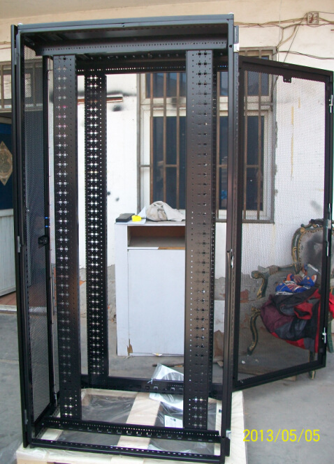 威图dk-ps服务器九折型材机柜w600mm*h2000mm*d1100mm42u机柜