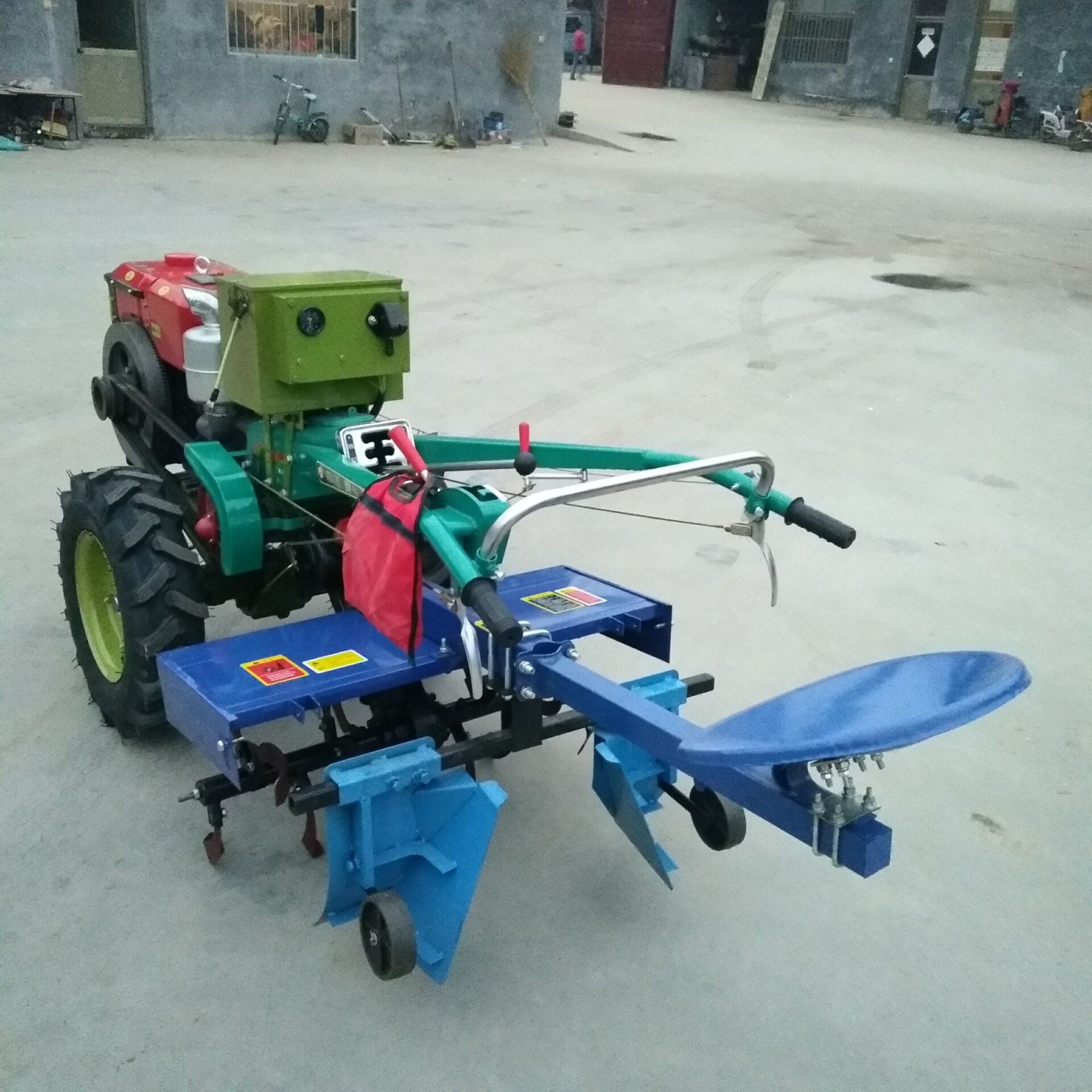 微型大马力手扶旋耕机