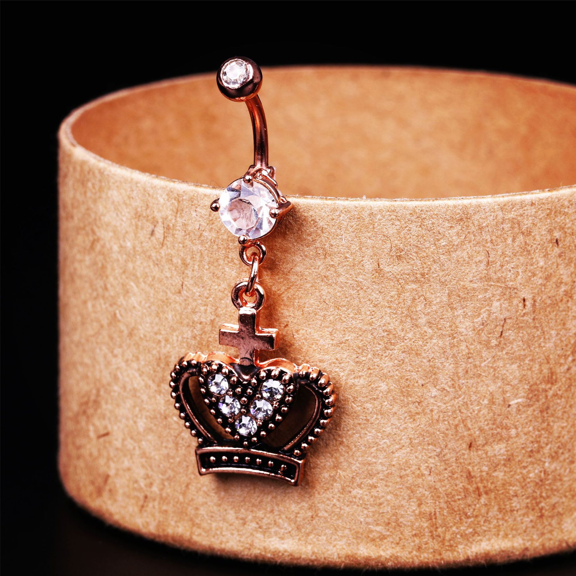 皇冠吊坠挂坠合金脐环玫瑰金复古肚脐环仿古不锈钢低敏镶钻肚脐钉