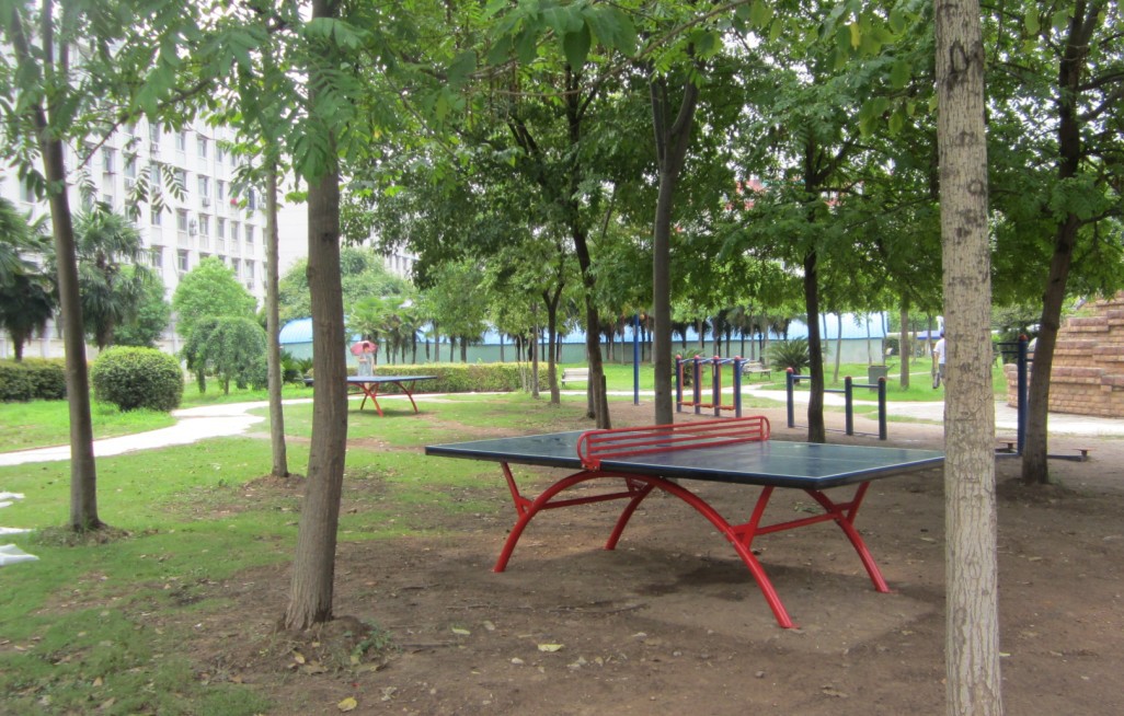 可折叠移动室外乒乓球台 标准室内露天户外乒乓球桌家用 防风雨晒
