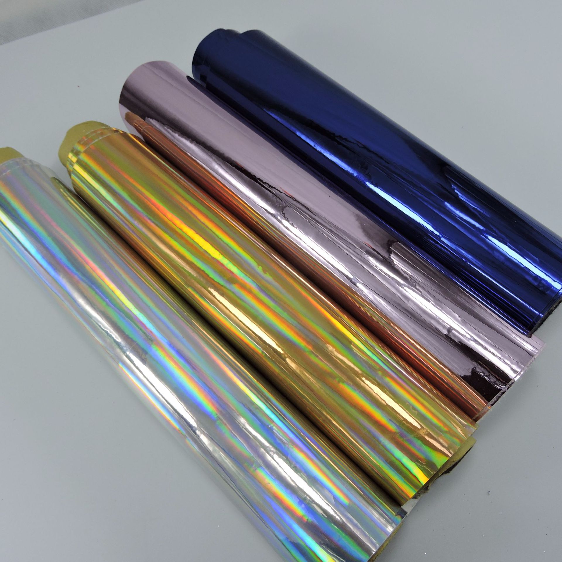 新款供应 镭射皮 镭射幻彩面料 镭射皮料 金属面料 镭射pu面料