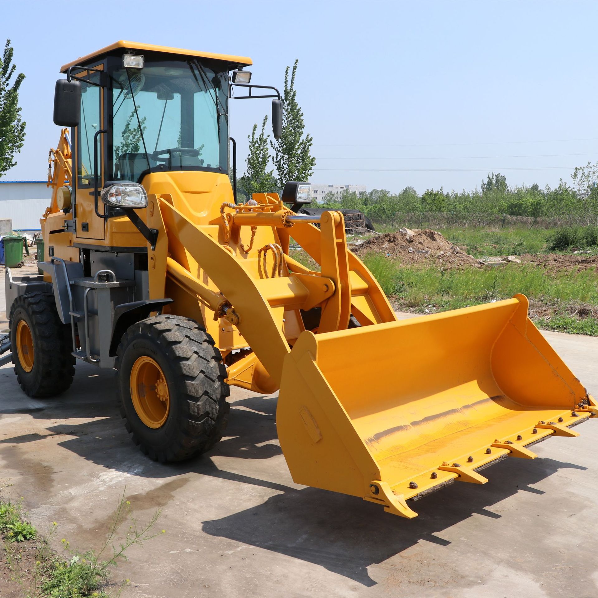 小型挖掘装载机 山东两头忙挖掘装载一体设备 多功能小型两头忙