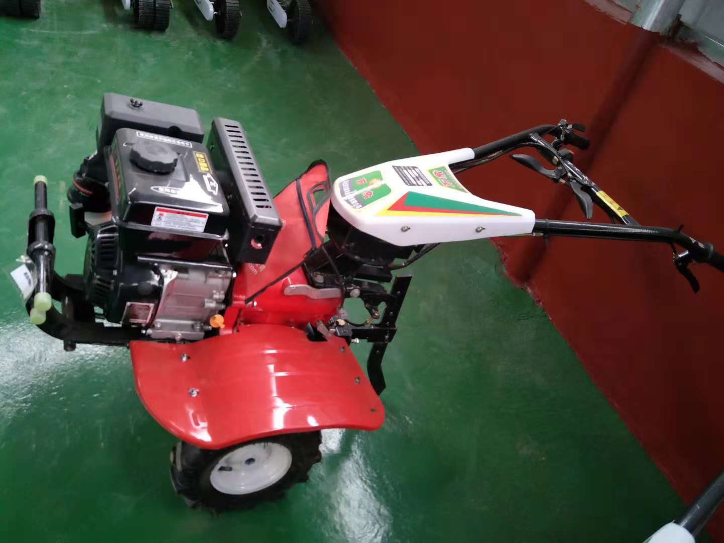 后旋微耕机 树下用迷你小机子树下松土机 汽油微耕机 厂家直销