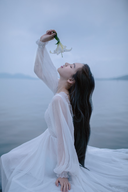 新款女装荷叶领过膝中长仙女裙松紧腰小清新雪纺连衣裙女