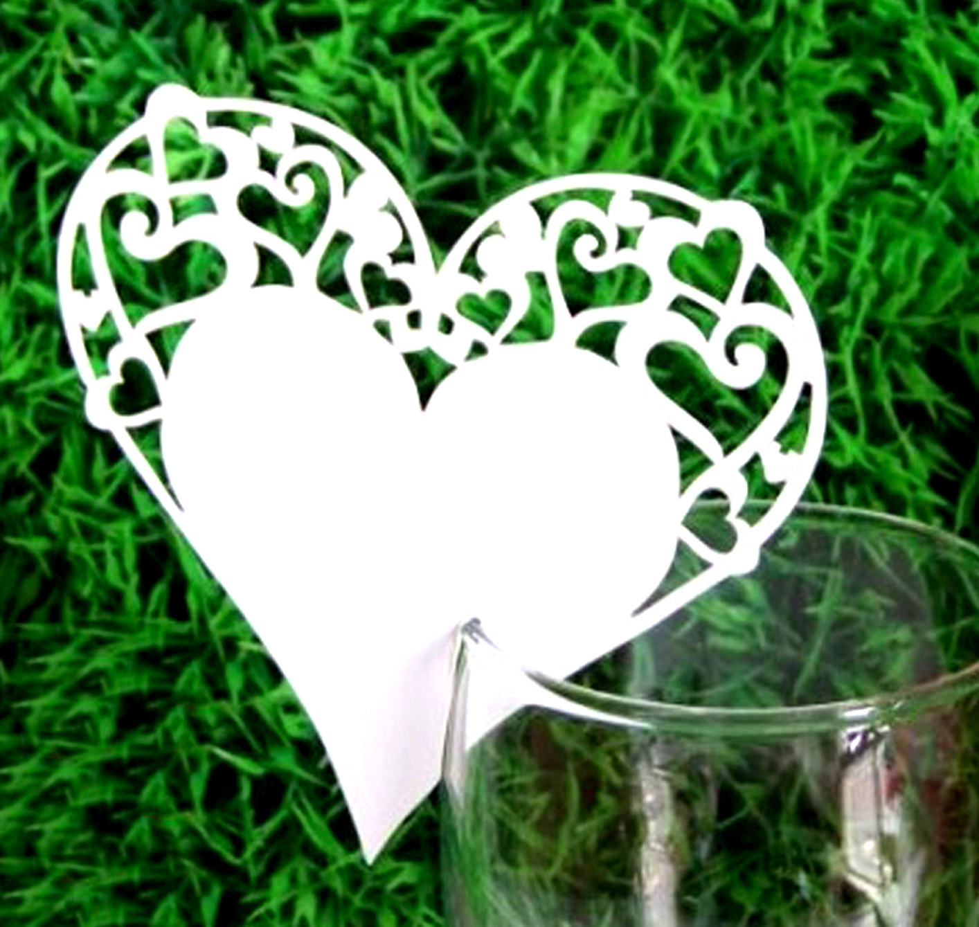 欧式红酒杯卡 爱心席位卡 激光镂空插卡 心形款纸装饰卡片定制