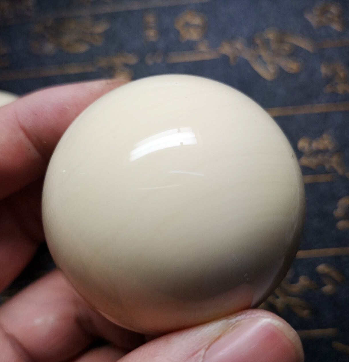 仿象牙手球保健球仿xy象牙球牛骨手球海象牙牛骨手球骨纹保健球