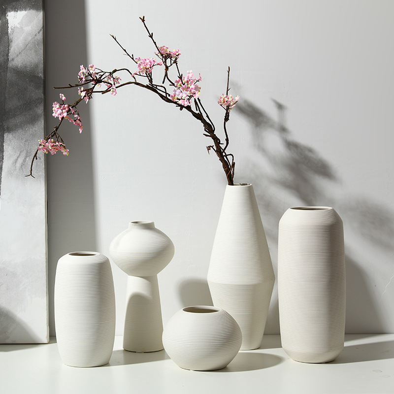Jingdezhen Ceramic European Zen Simple Brushed Vase Three-Piece Home Soft Bed & Breakfast Vase Decoration Wholesale
