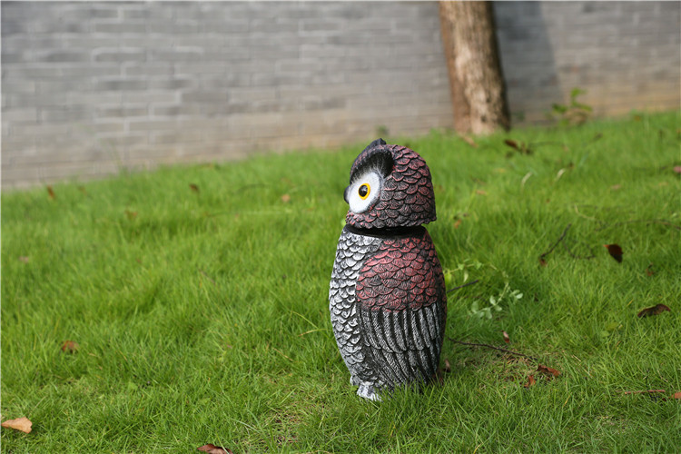 塑料仿真猫头鹰花园摆件吹塑假动物环保驱赶老鼠摇头猫头鹰