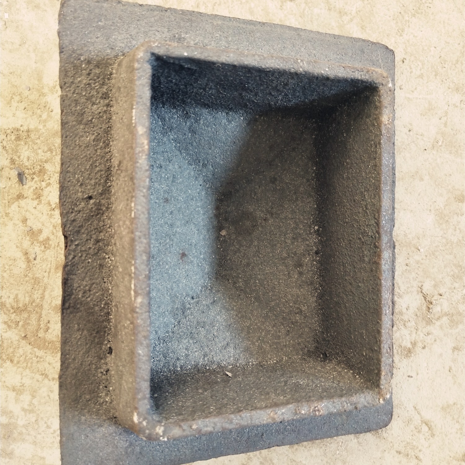 江苏泰州定制铸铁柱帽 铸铁柱头 冲压脚盖盖m可来图加工生产