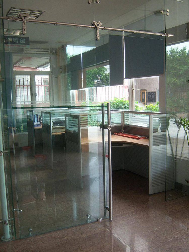 佛山制造d25mm圆形吊轨五金配件不锈钢玻璃门滑轮批发01a-c