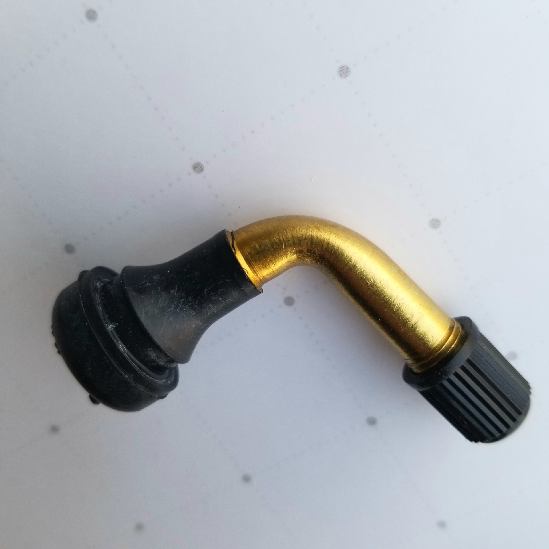 供应汽车三轮车摩托车真空轮胎气嘴 铜气嘴价格骑行用品配件