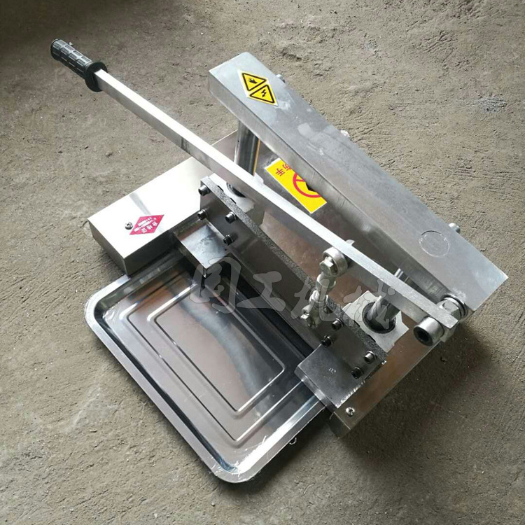 厂家直销食品级不锈钢新款小型手动切骨剁骨机-切排骨机器