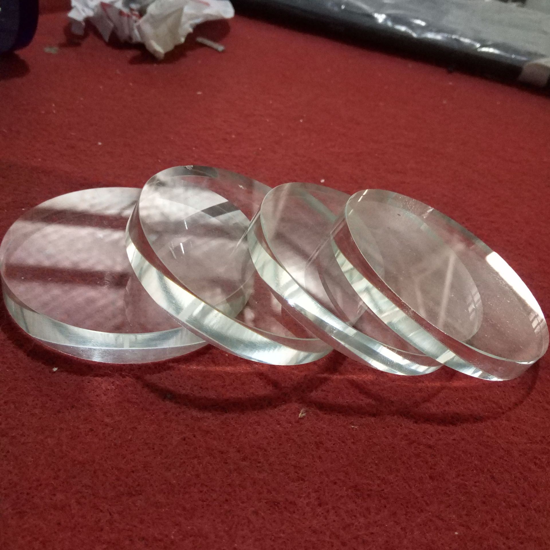 厂家定制钢化玻璃深加工 抛光滚圆镜片玻璃切割加工-阿里巴巴