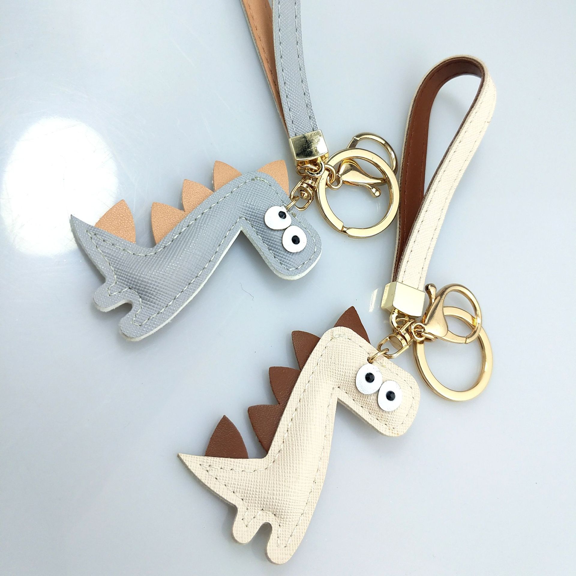 恐龙皮具钥匙扣女韩版可爱创意简约潮流情侣挂件钥匙链包包小挂饰