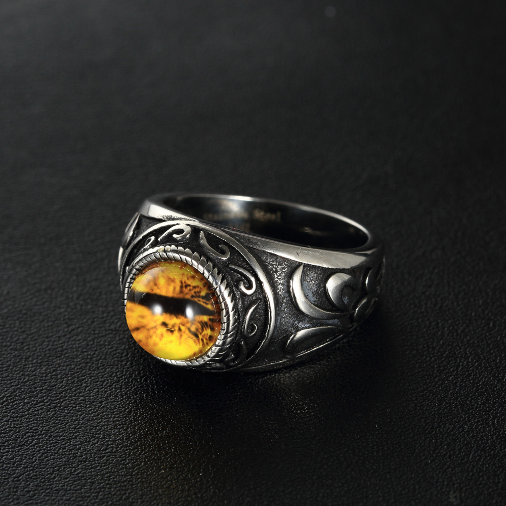 欧美男士复古不锈钢黄色龙眼戒指 钛钢饰品批发 跨境亚马逊
